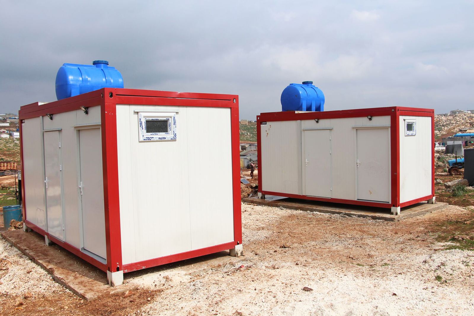 Mülteci Kampı Wash Kabinleri
